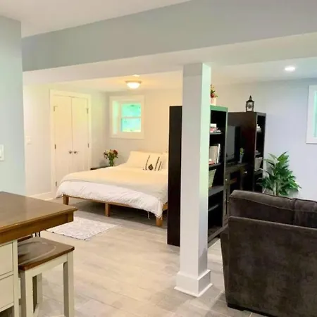 The Suite At Pound Ridge